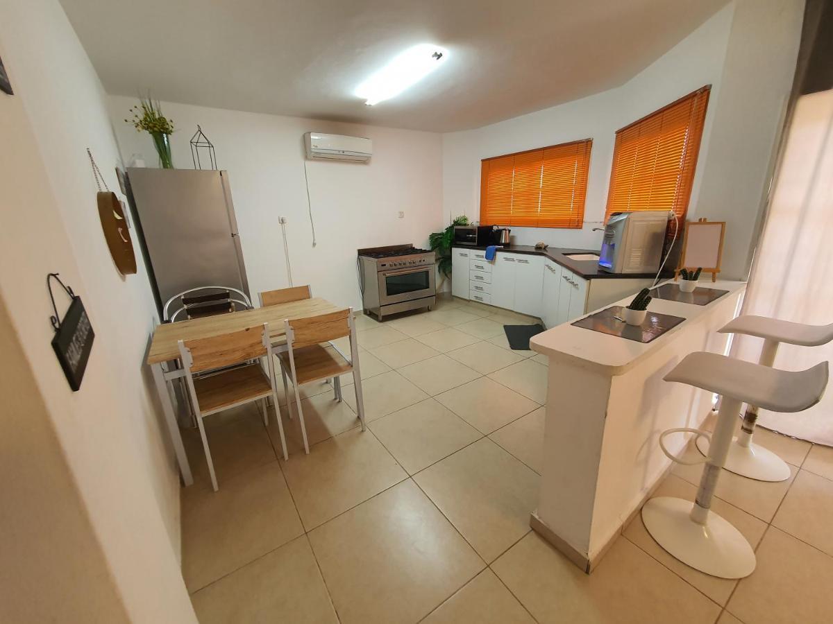 Barak Royal suites 20 Garden jacuzzi Eilat Dış mekan fotoğraf