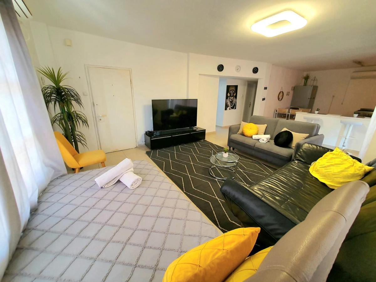 Barak Royal suites 20 Garden jacuzzi Eilat Dış mekan fotoğraf